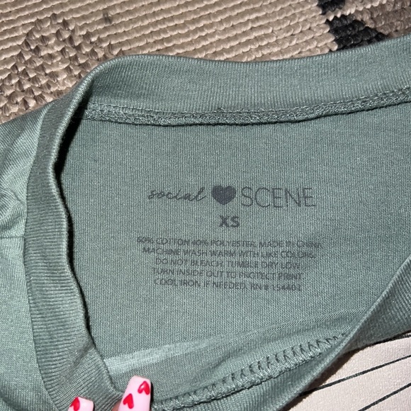 Green cropped tee - Picture 4 of 4